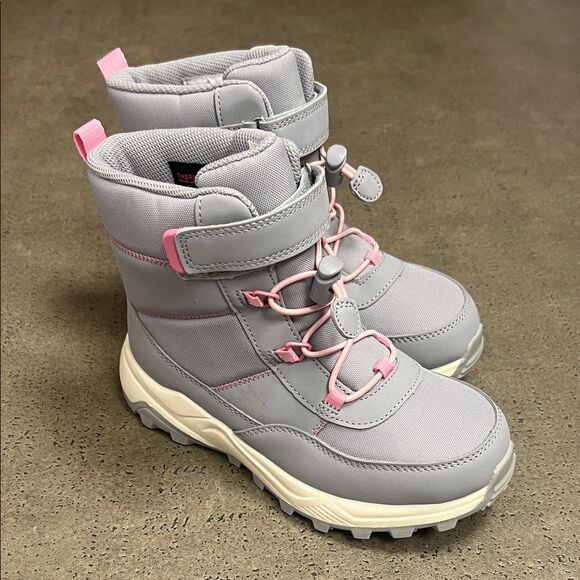 Cat & Jack Other - Cat & Jack Gray and Pink Kids Boots
